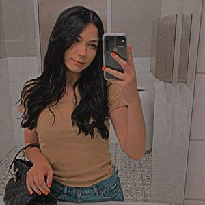 Meet your Posher, Amy